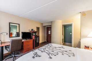 sleep inn and suites rehoboth beach