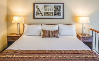 Hotel 116, A Coast Hotel Bellevue,King County>>Bellevue,3 star