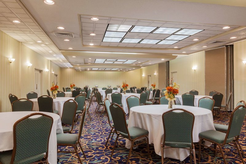 days inn by wyndham kenner new orleans airport south