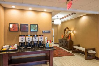 hampton inn kingston