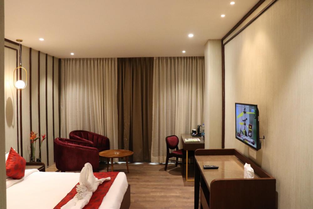 hotel seven stone bhilwara
