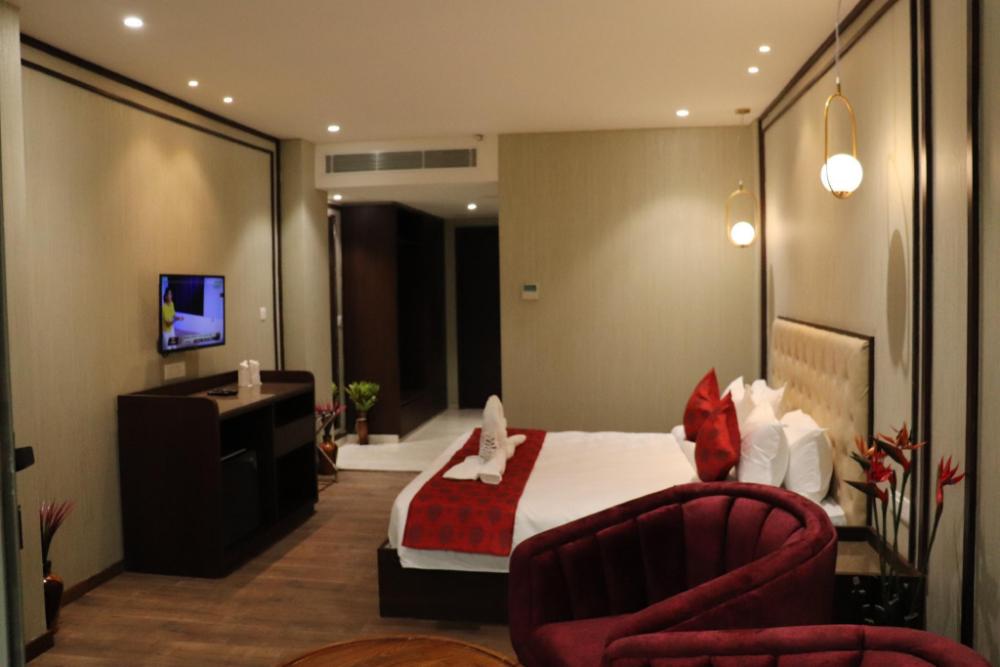 hotel seven stone bhilwara