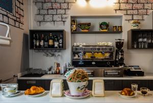 ostello san filippo neri