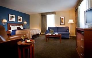 Hotel Saint-Laurent Montreal,Quebec>>Montreal,2 star