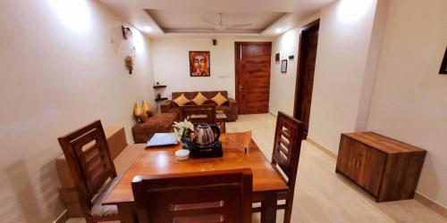 yogvan holidays 1bhk family apartment tapovan