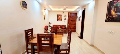 yogvan holidays 1bhk family apartment tapovan