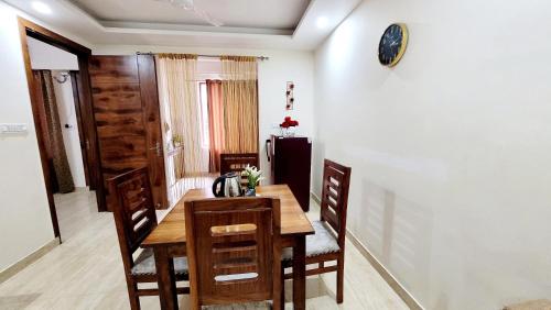 yogvan holidays 1bhk family apartment tapovan