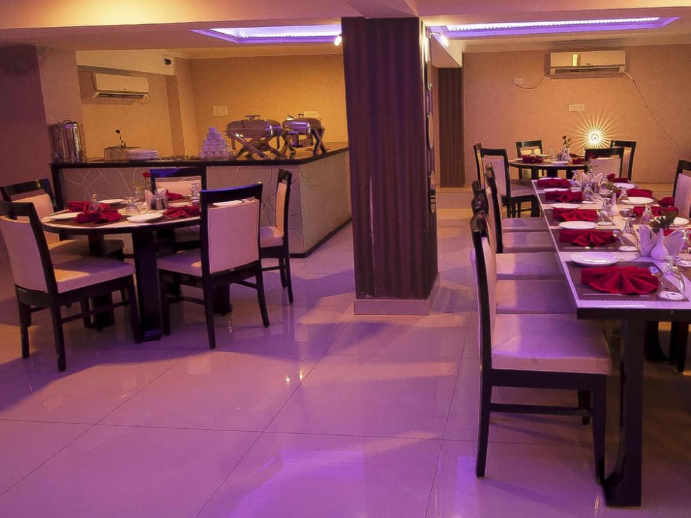 hotel pitrashish grand