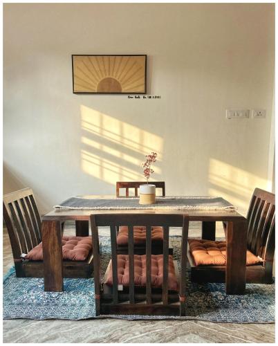 luxe ganges haven 1br luxe apt w wide balcony