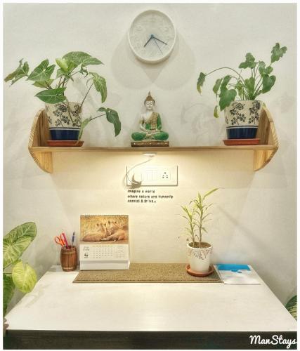 luxe ganges haven 1br luxe apt w wide balcony