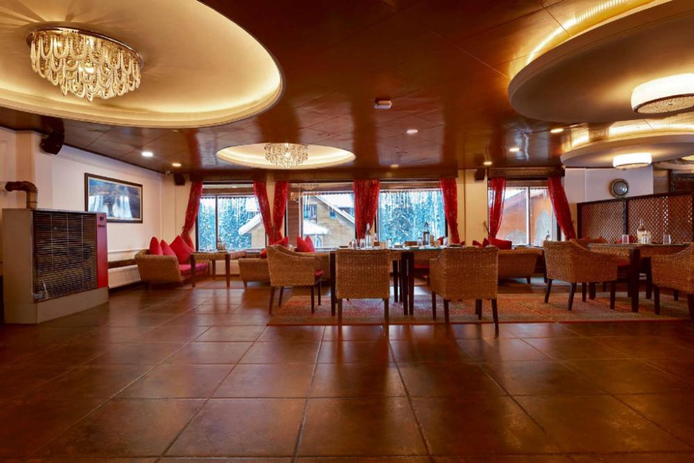 grand mumtaz gulmarg