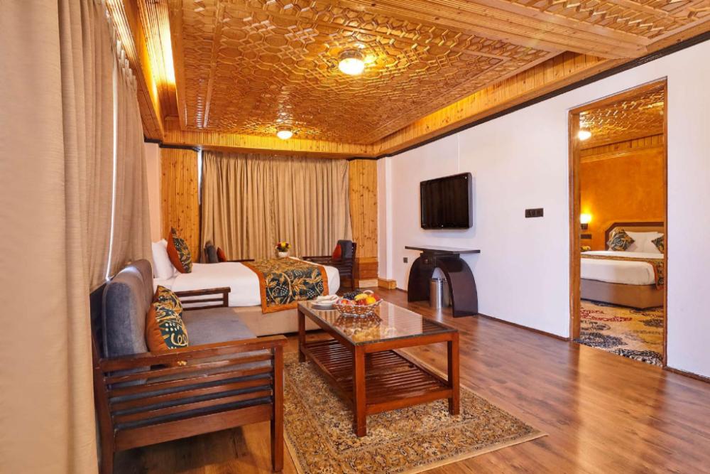 grand mumtaz gulmarg