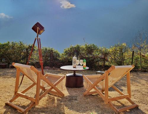 bay leaf by live inn