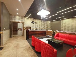 radhamangal colors inn