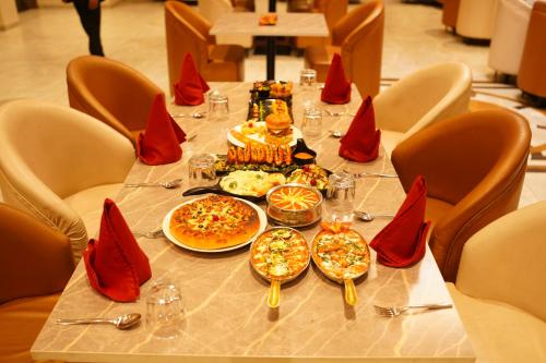 radhamangal colors inn