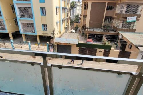 entire apartment pradhan nagar middle of the city