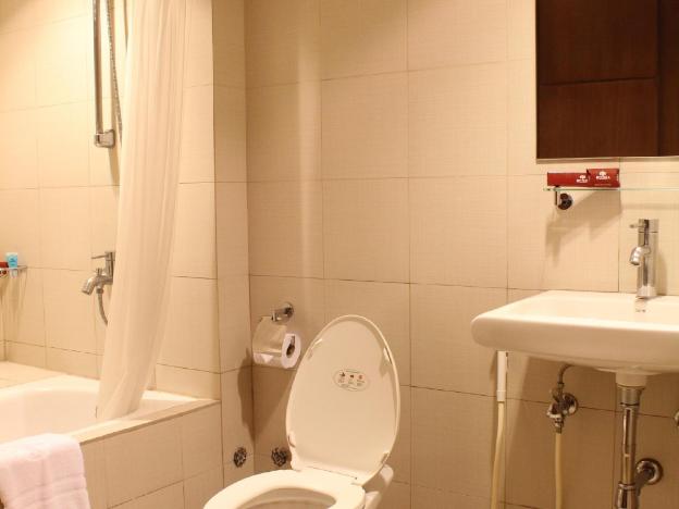 riviera mansion hotel