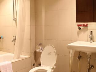 riviera mansion hotel