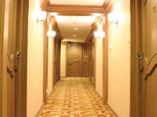 riviera mansion hotel