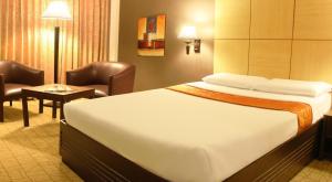 riviera mansion hotel