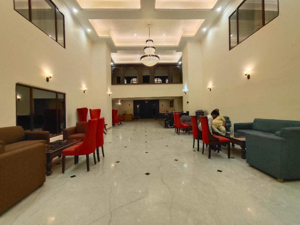 gautam hotels and resort