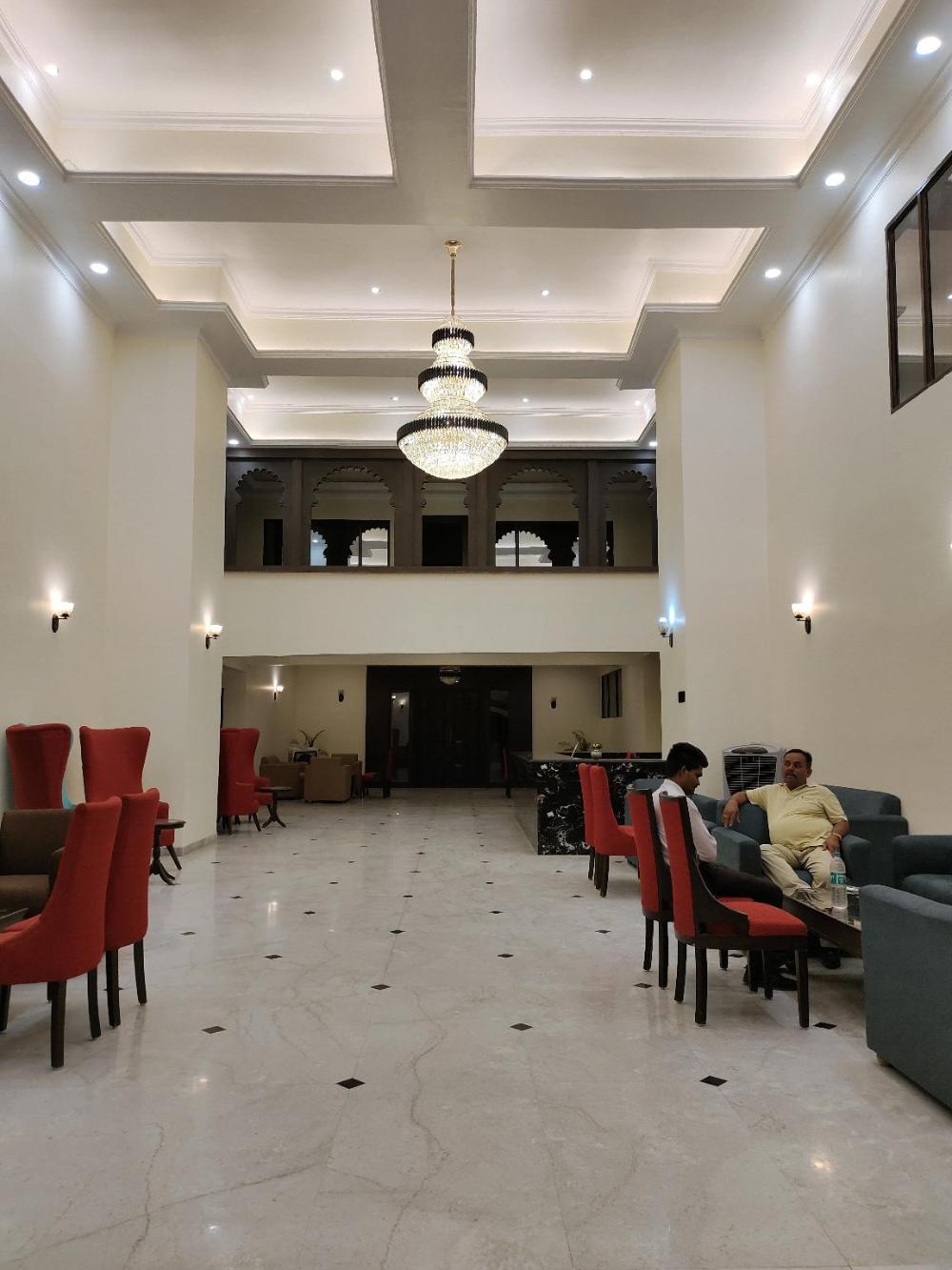 gautam hotels and resort