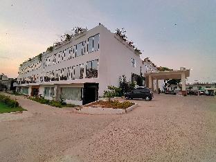 gautam hotels and resort