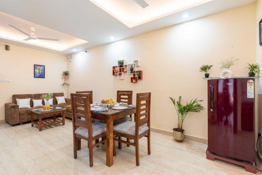 homlee jumbo lux flat w hills kitchen and parking