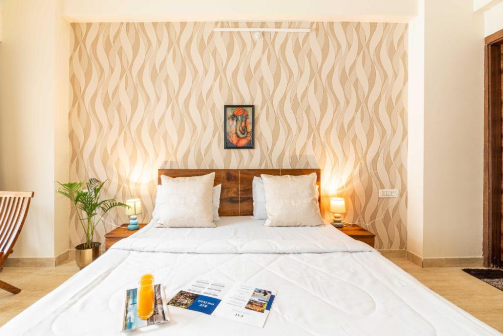 homlee jumbo lux flat w hills kitchen and parking