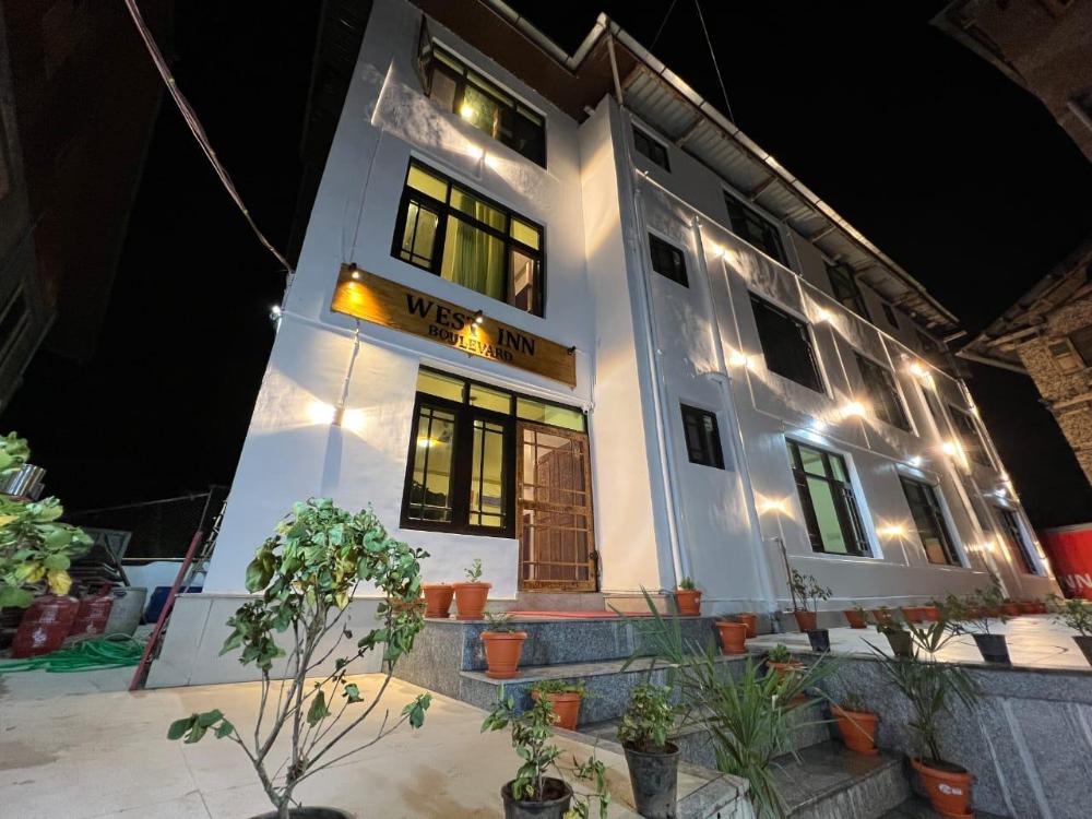 hotel west inn boulevard