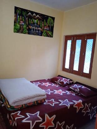 shri narayan tourist lodge