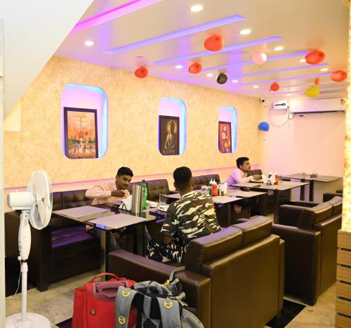 super hotel o glance inn