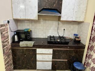 budget home stay 1bhk lux flat tapovan rishikesh