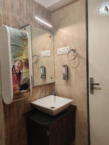 staeg skyline view 3bhk 1404