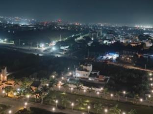 staeg skyline view 3bhk 1404