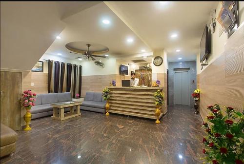 hotel trinity at katra