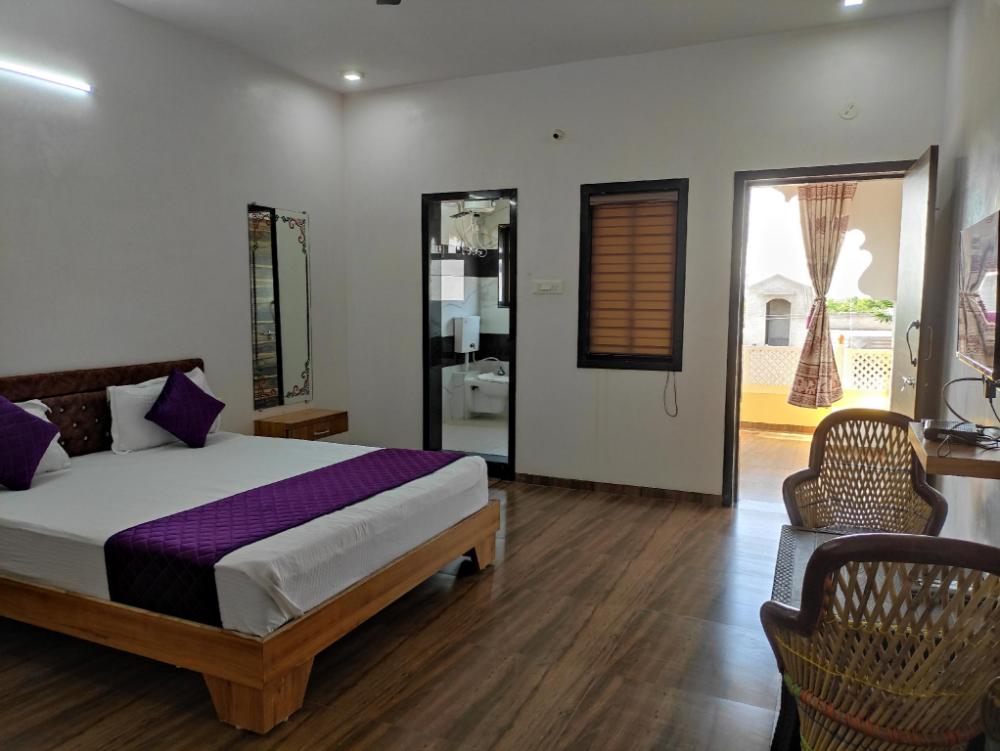 hinglaj palace hotel jawai bijapur