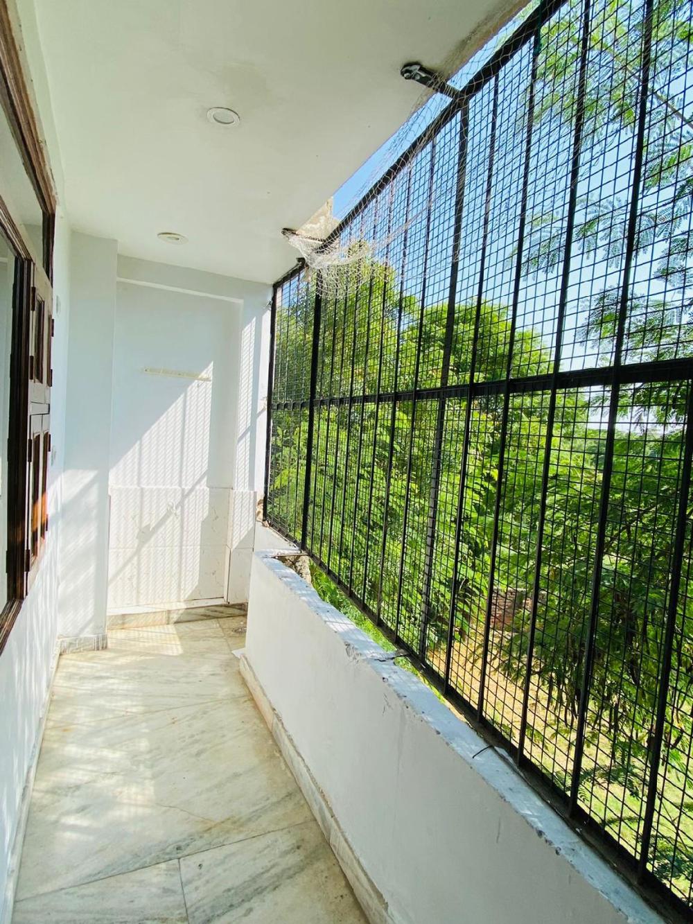 2 bhk fully furnished private apartment