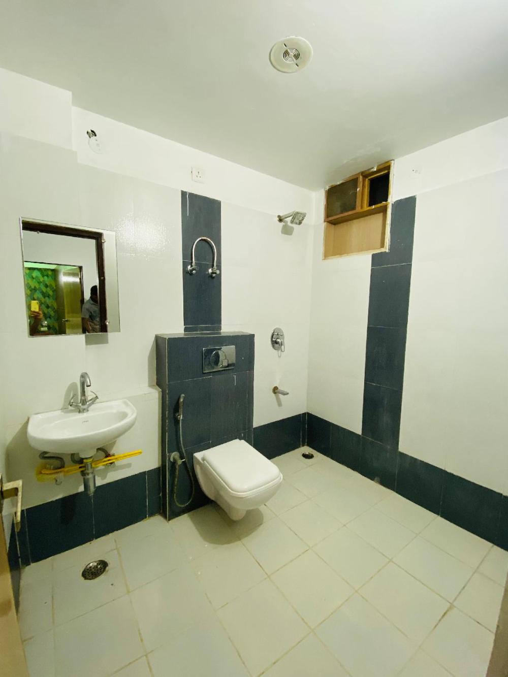 2 bhk fully furnished private apartment