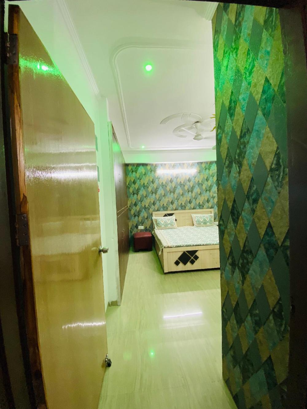 2 bhk fully furnished private apartment