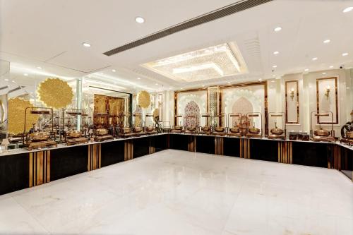 townhouse hotel the rasa a premium park near onyx mall vasundhara