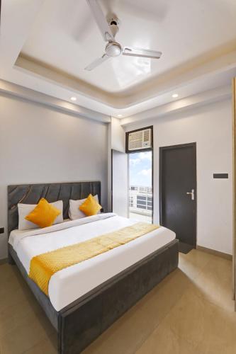 townhouse hotel the rasa a premium park near onyx mall vasundhara