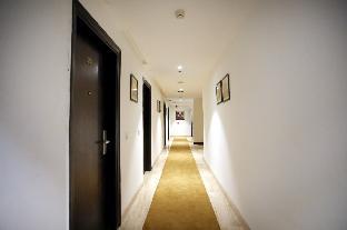 bellmont hotel botanical garden metro station