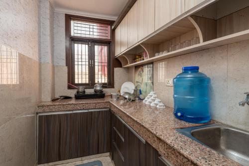 tf cozy flats bnb 2 bhk flat near airport delhi