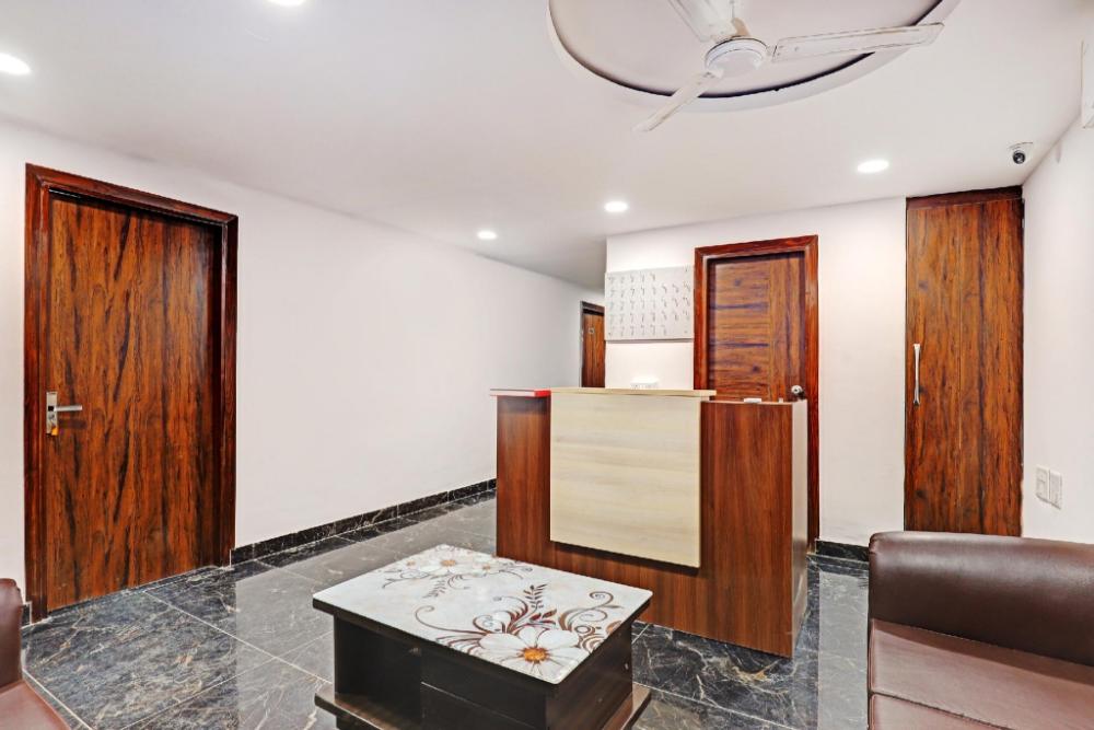 townhouse roadway inn