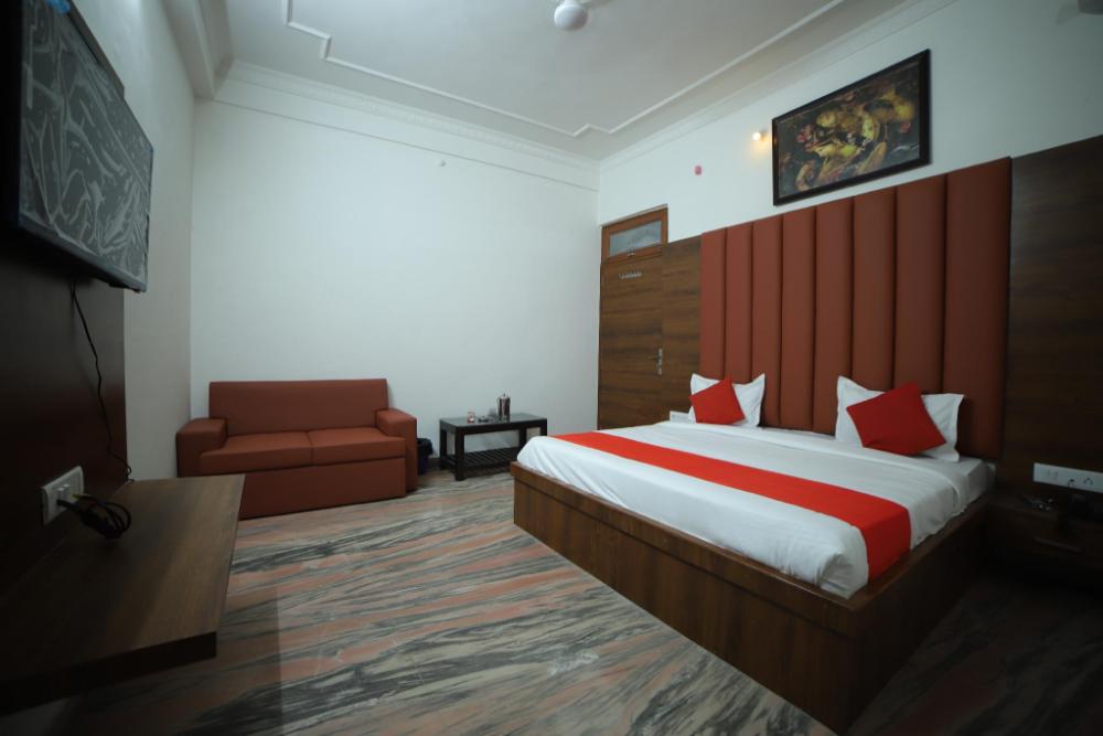 hotel chambal plaza bar and resto