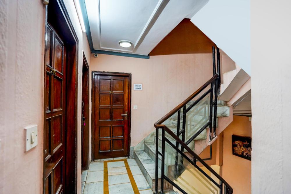 hotel o iconic residency