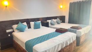 smj grand hotel and mahal