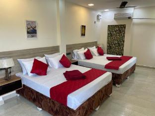 smj grand hotel and mahal