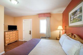 The Hillside Hotel,Near Maryland Heights,3 star